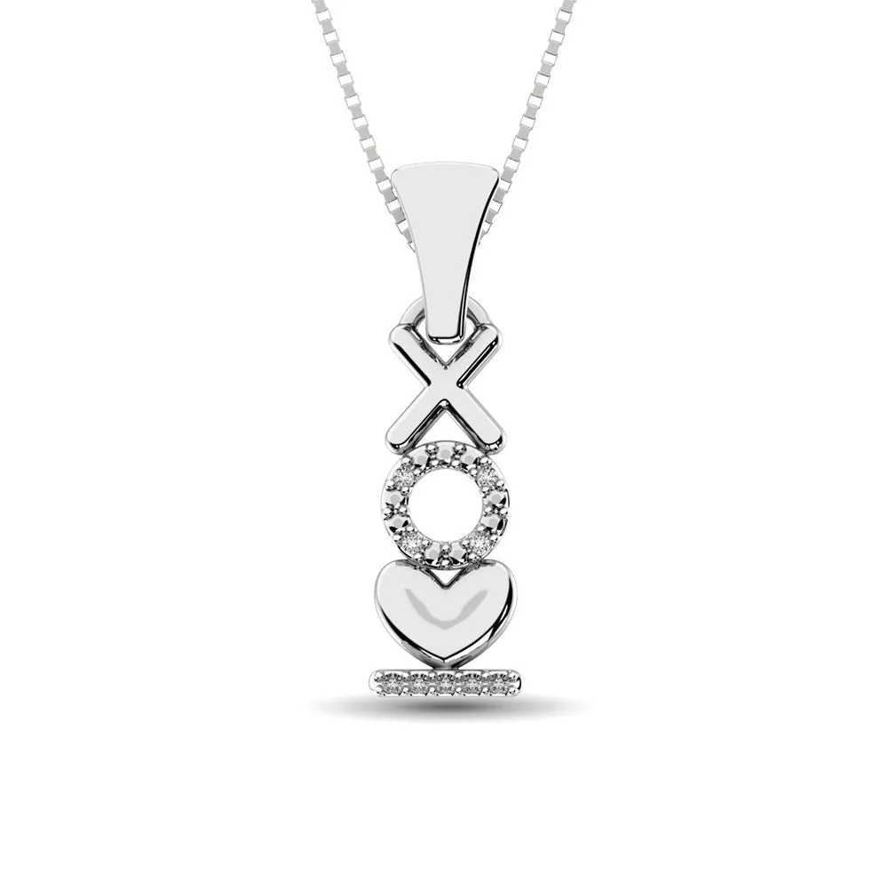 10K White Gold 1/20 Ctw Diamond Heart Pendant