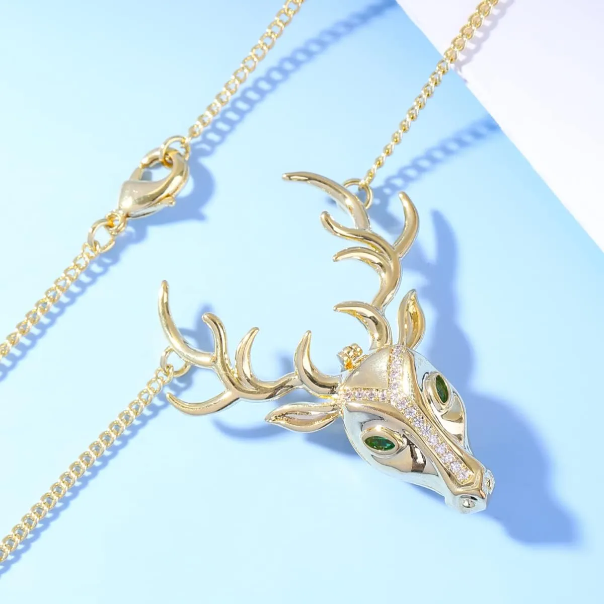 Deer Aromatherapy Necklace, Essential Oils Diffuser Locket Pendant with 10 PCS Felt Balls and 22" Chain for Women