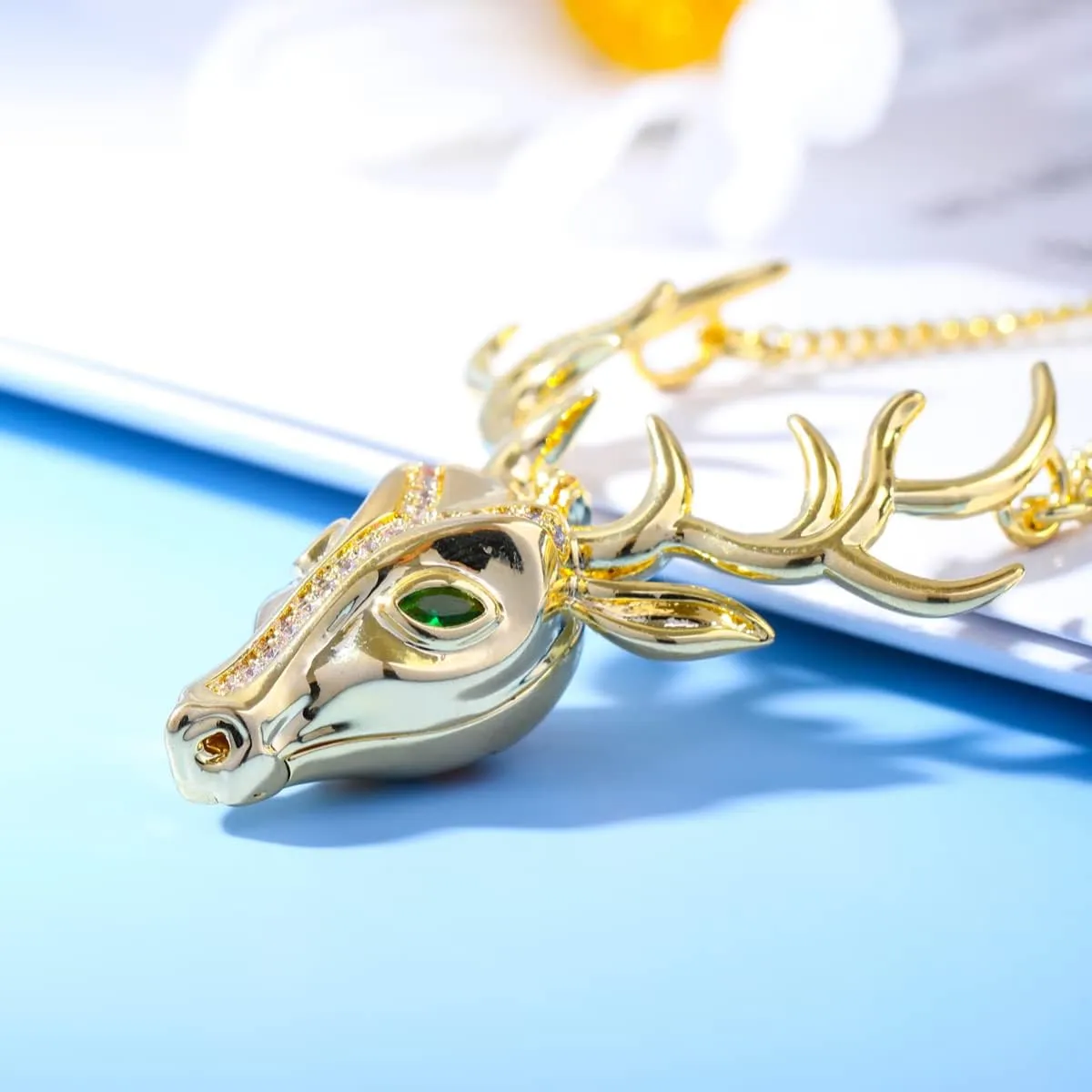 Deer Aromatherapy Necklace, Essential Oils Diffuser Locket Pendant with 10 PCS Felt Balls and 22" Chain for Women