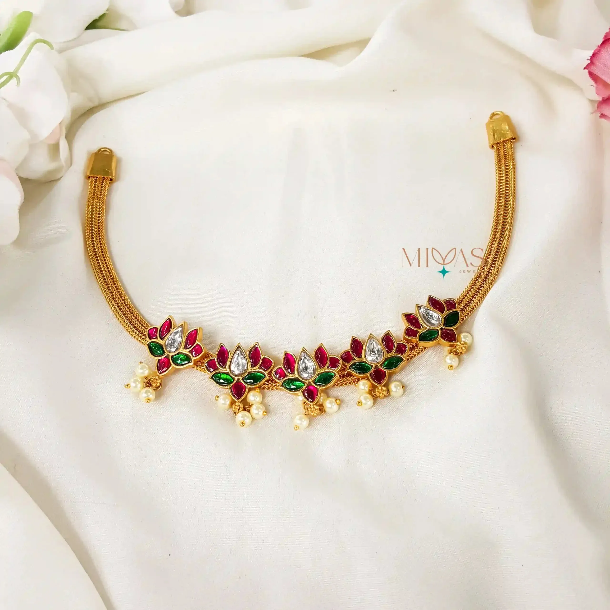 Ethnic beauty Kundan Jadau Lotus Choker