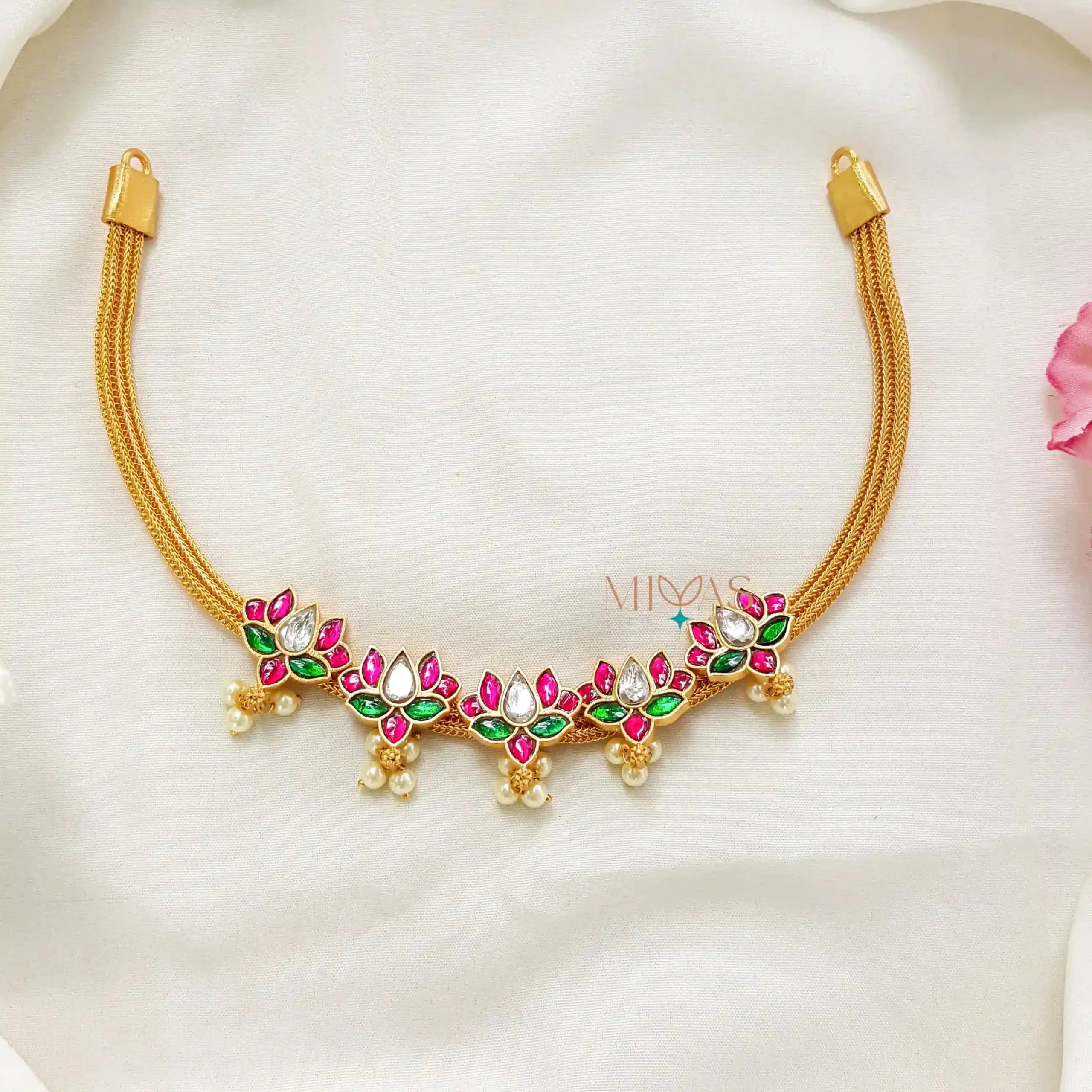 Ethnic beauty Kundan Jadau Lotus Choker