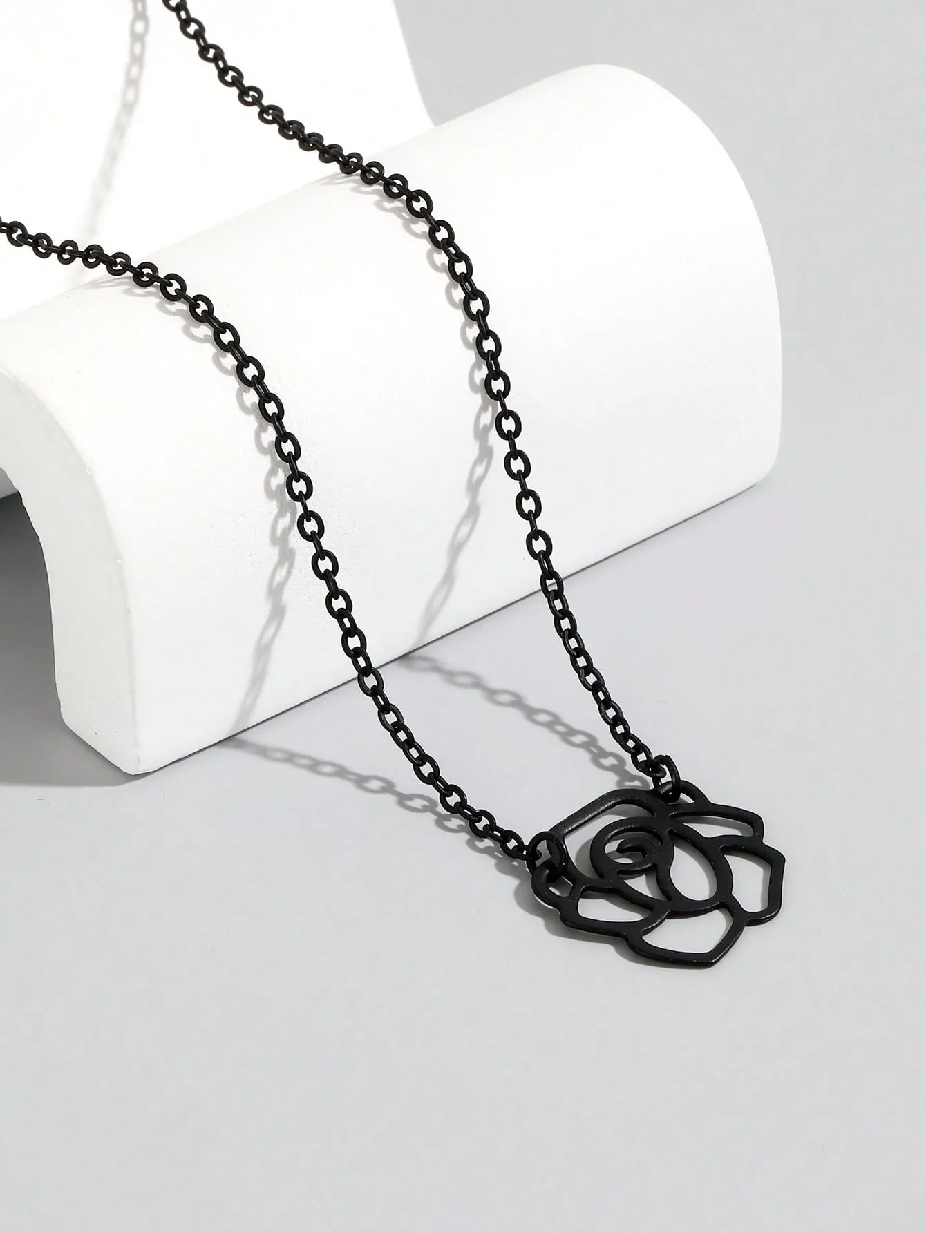 Hollow Out Flower Decor Black Necklace Dainty Necklace Novelty Necklace Creative